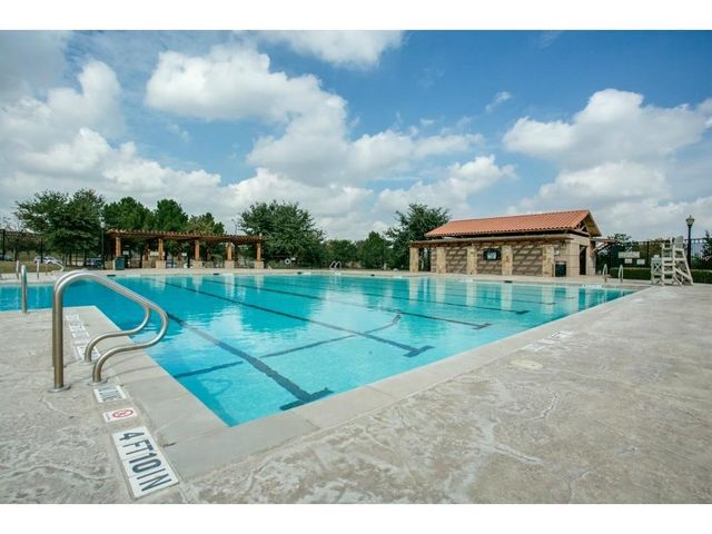 4953 Grinstein Drive, Fort Worth, TX 76244