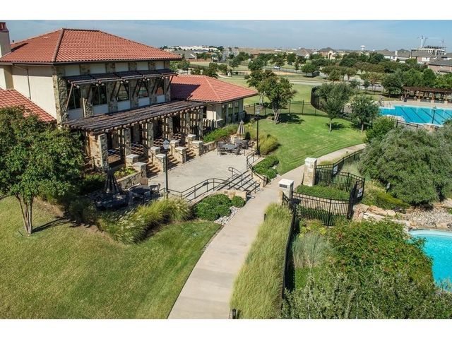 4953 Grinstein Drive, Fort Worth, TX 76244