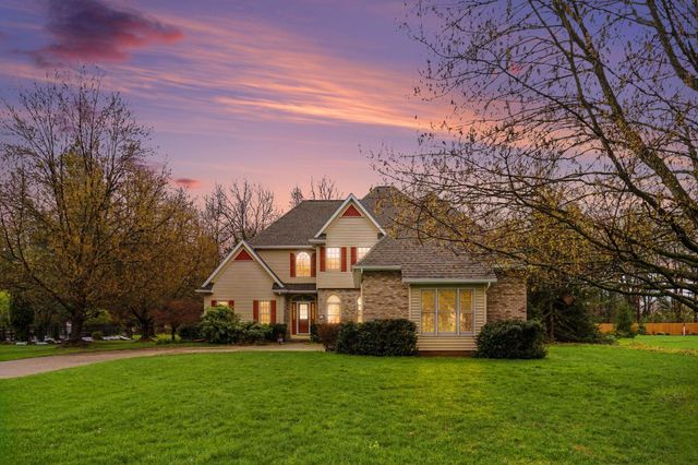 5115 Queen Victoria Lane, Kalamazoo, MI 49009