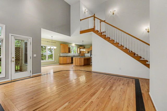 5115 Queen Victoria Lane, Kalamazoo, MI 49009