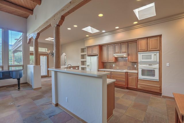 13216 MOONDANCE Place NE, Albuquerque, NM 87111