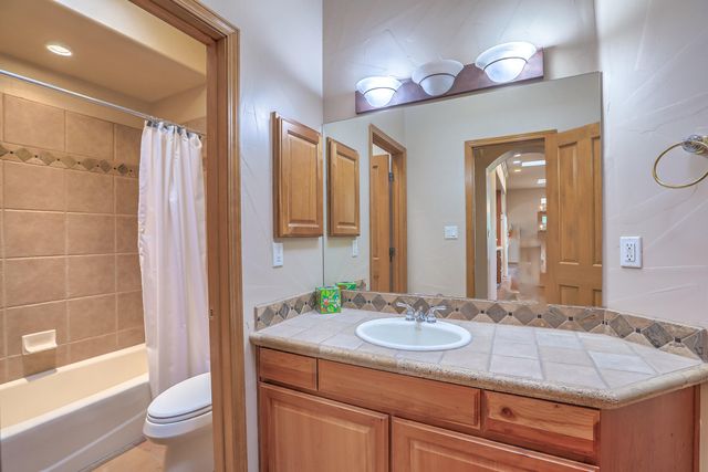 13216 MOONDANCE Place NE, Albuquerque, NM 87111