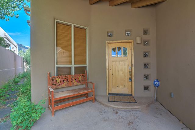 13216 MOONDANCE Place NE, Albuquerque, NM 87111