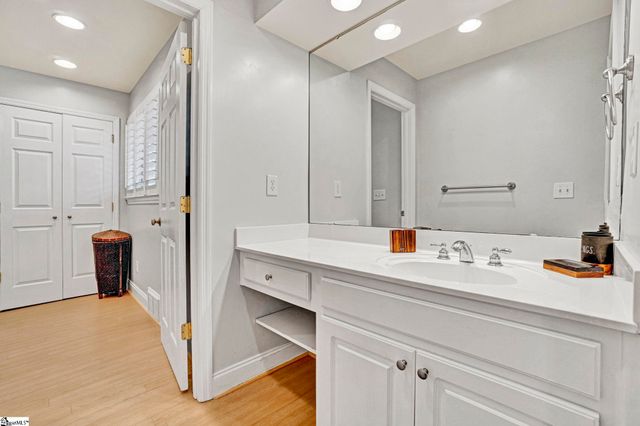 921 Brentwood Drive, Spartanburg, SC 29302