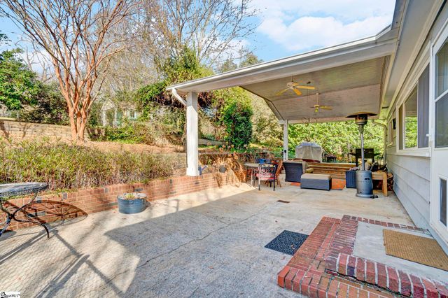 921 Brentwood Drive, Spartanburg, SC 29302