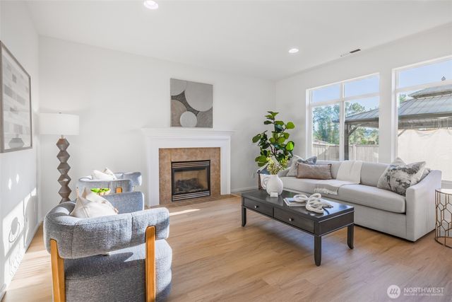 3910 61st Avenue E, Fife, WA 98424