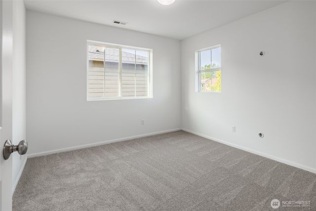 3910 61st Avenue E, Fife, WA 98424