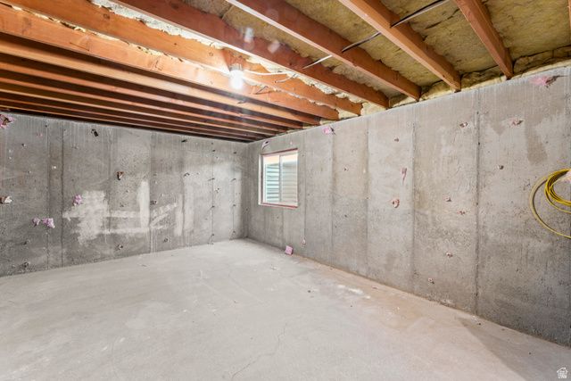 2050 W 5620 S, Taylorsville, UT 84129