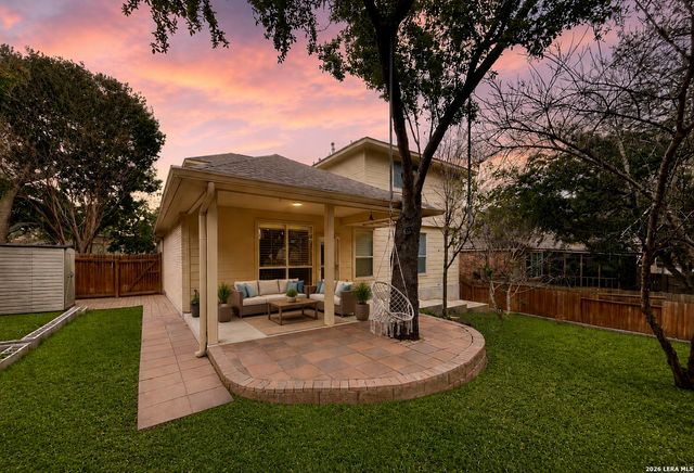 9114 Rio Sedona Dam, Helotes, TX 78023