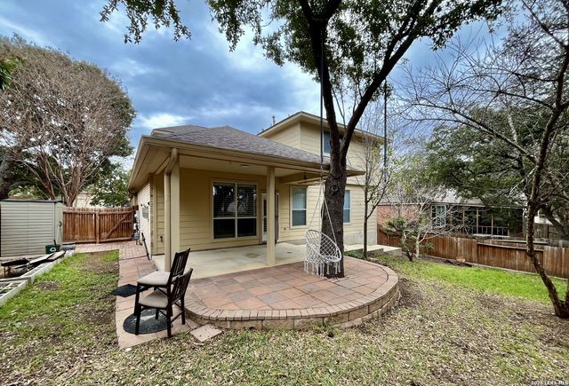 9114 Rio Sedona Dam, Helotes, TX 78023