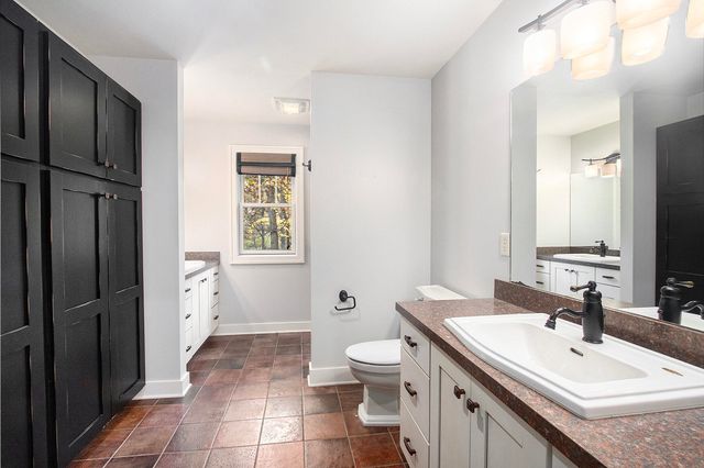 3464 Jeffrey Spur, Hamilton, MI 49419