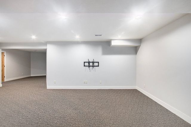 3464 Jeffrey Spur, Hamilton, MI 49419