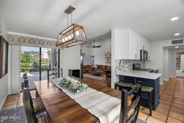 6159 E INDIAN SCHOOL Road 108, Scottsdale, AZ 85251