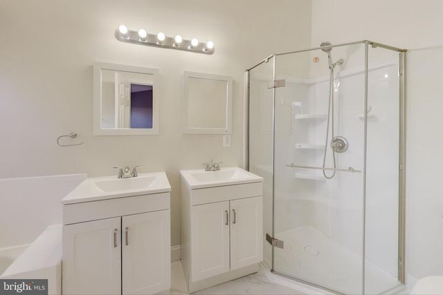 2851 STRAUSS TER, Silver Spring, MD 20904