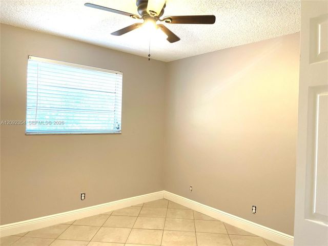 7175 Nova Drive 107, Davie, FL 33317