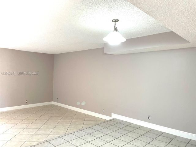 7175 Nova Drive 107, Davie, FL 33317