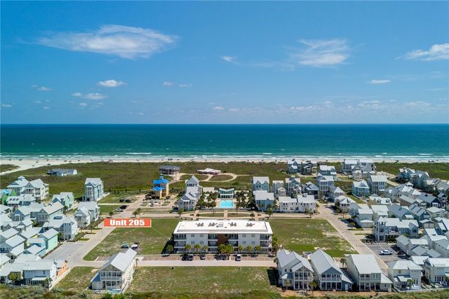 630 W Center Square 205, Port Aransas, TX 78373