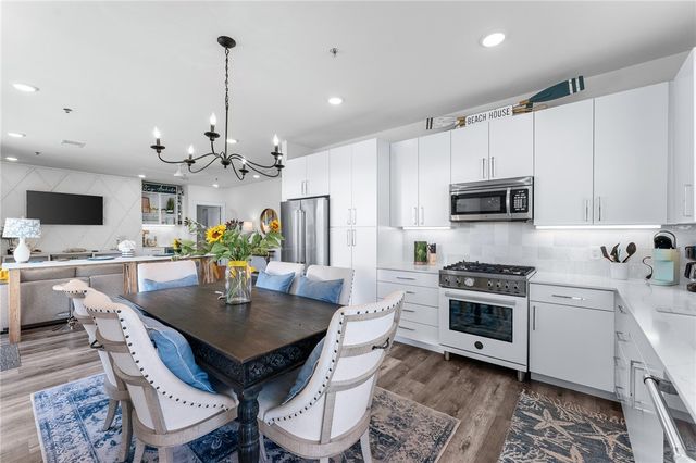 630 W Center Square 205, Port Aransas, TX 78373