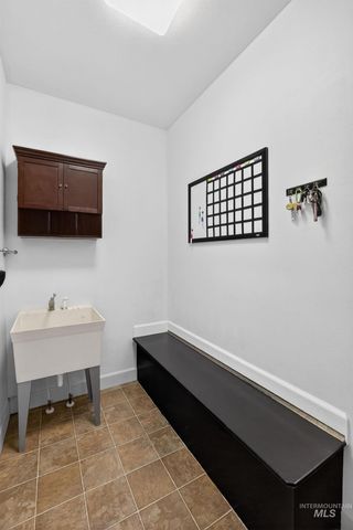 2598 E Greenbrook Dr, Eagle, ID 83616