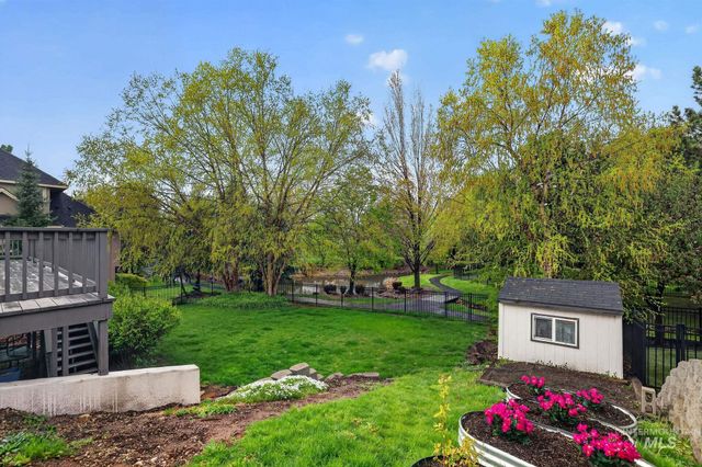 2598 E Greenbrook Dr, Eagle, ID 83616