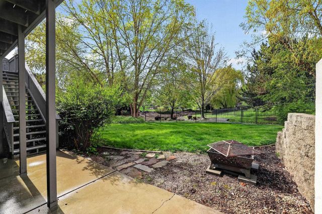 2598 E Greenbrook Dr, Eagle, ID 83616