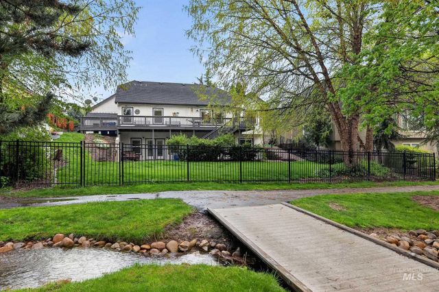2598 E Greenbrook Dr, Eagle, ID 83616