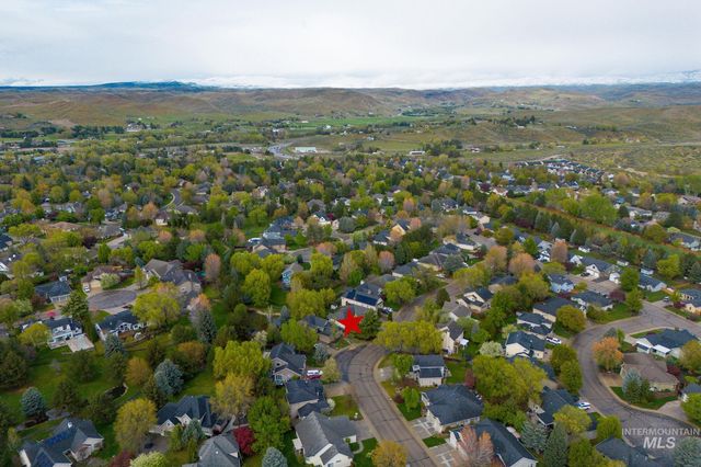 2598 E Greenbrook Dr, Eagle, ID 83616