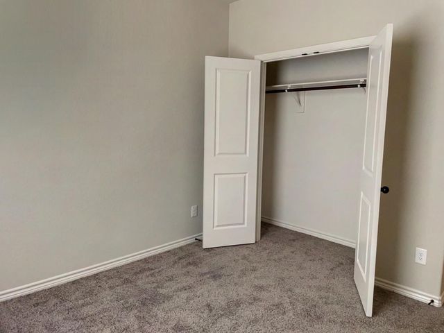 1131 Yaupon Drive, Fischer, TX 78623