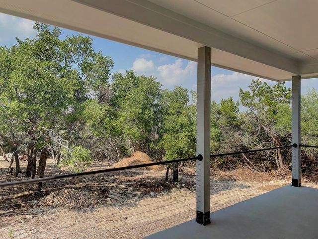 1131 Yaupon Drive, Fischer, TX 78623