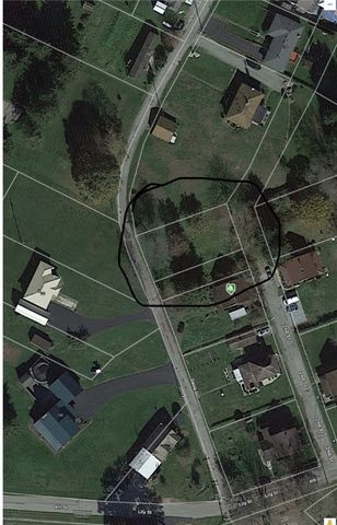 112-114 Daisy Street, South Huntingdon, PA 15660