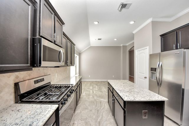 3151 Copeland Bend Court, Conroe, TX 77301