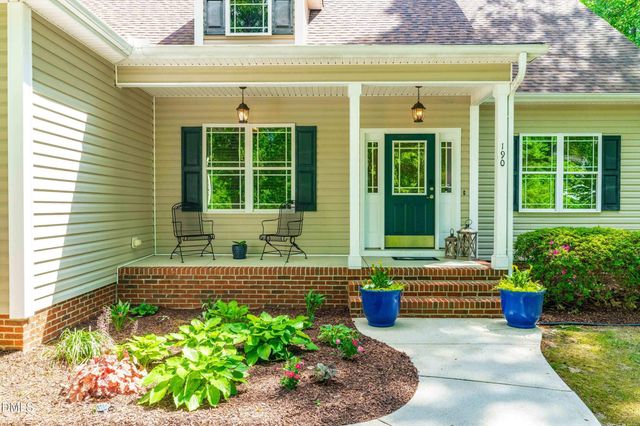 190 Willow Ridge Drive, Louisburg, NC 27549