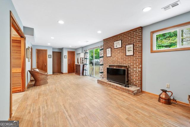 2760 Caraway Drive, Tucker, GA 30084