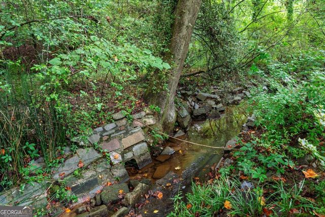 2760 Caraway Drive, Tucker, GA 30084