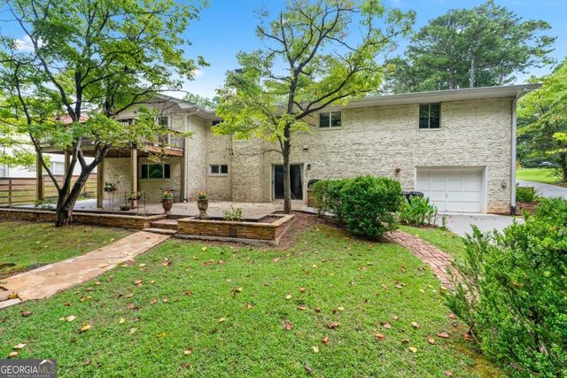 2760 Caraway Drive, Tucker, GA 30084