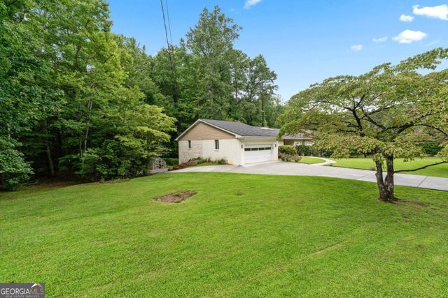 2760 Caraway Drive, Tucker, GA 30084