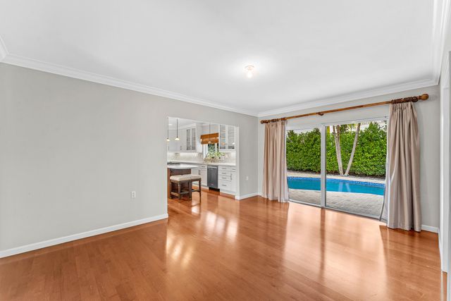 947 Seasage Drive, Delray Beach, FL 33483