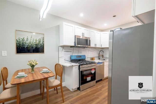 155 Union Avenue 201, Rutherford, NJ 07070