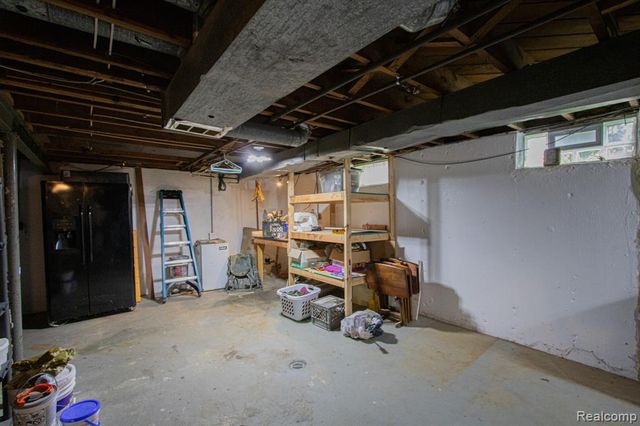 27825 Garfield Street, Roseville, MI 48066