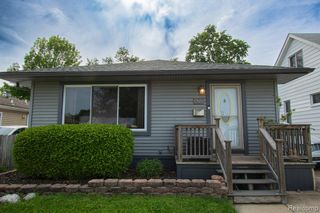27825 Garfield Street, Roseville, MI 48066