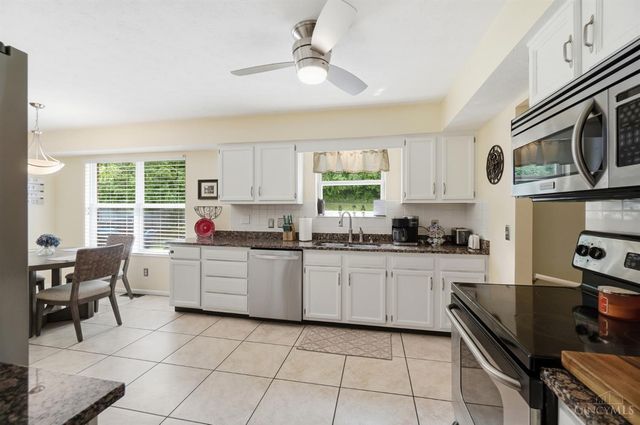 565 Riverbend Court, Fairfield, OH 45014