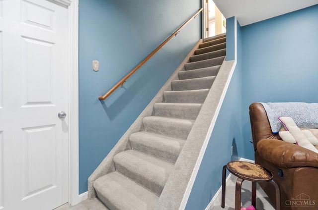 565 Riverbend Court, Fairfield, OH 45014