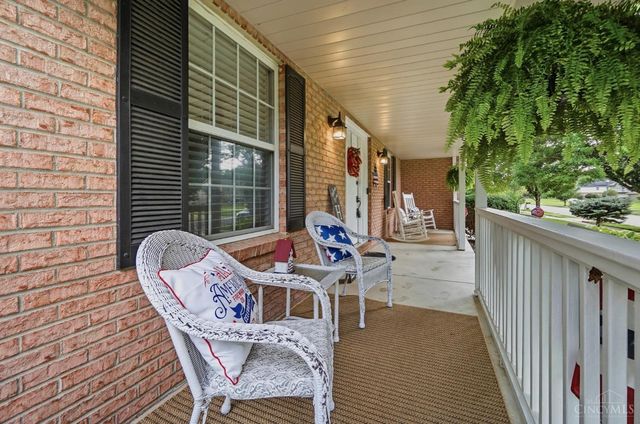 565 Riverbend Court, Fairfield, OH 45014