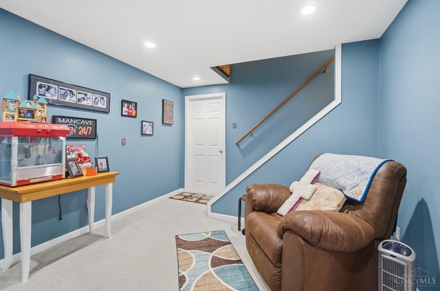 565 Riverbend Court, Fairfield, OH 45014