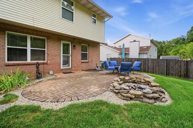 565 Riverbend Court, Fairfield, OH 45014