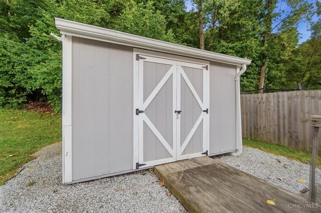 565 Riverbend Court, Fairfield, OH 45014