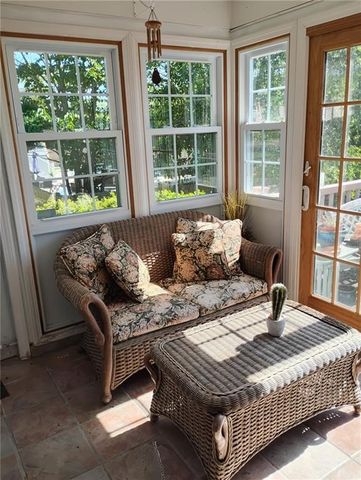 14 Elmhurst Drive, Smithfield, RI 02828