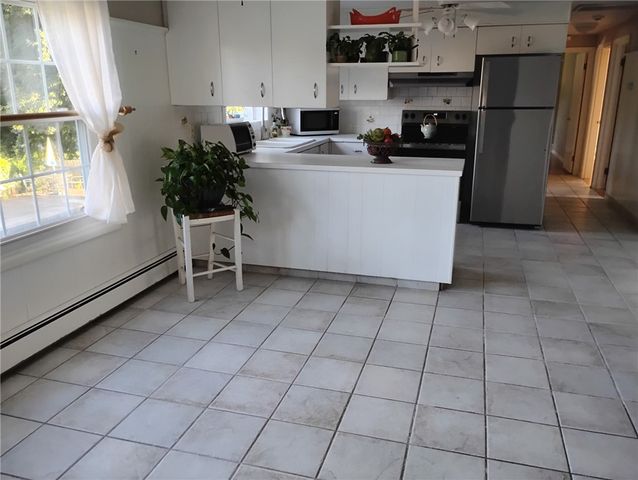 14 Elmhurst Drive, Smithfield, RI 02828