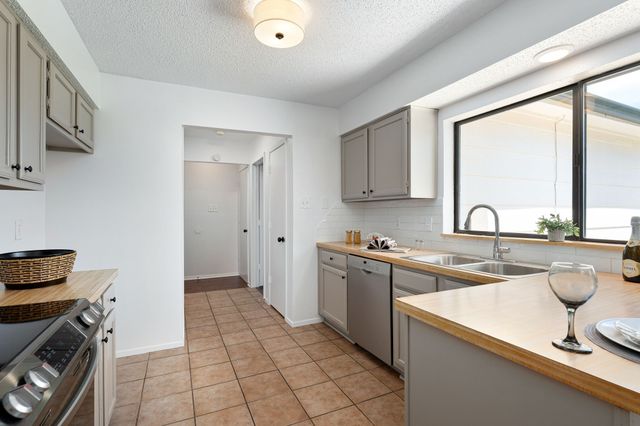 1221 Sicily Court, Garland, TX 75040