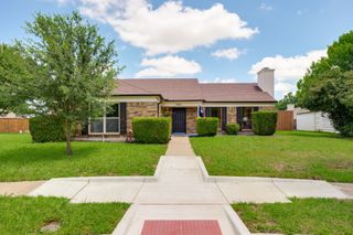 1221 Sicily Court, Garland, TX 75040